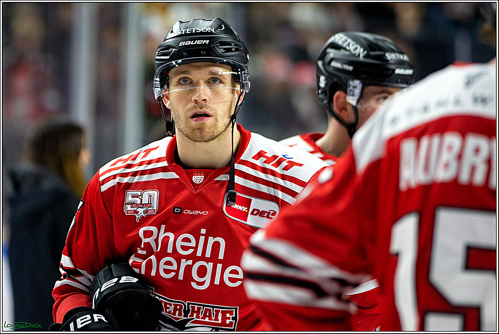 PENNY DEL; Koelner Haie- Schwenninger Wild Wings; Koeln, 06.12.2022